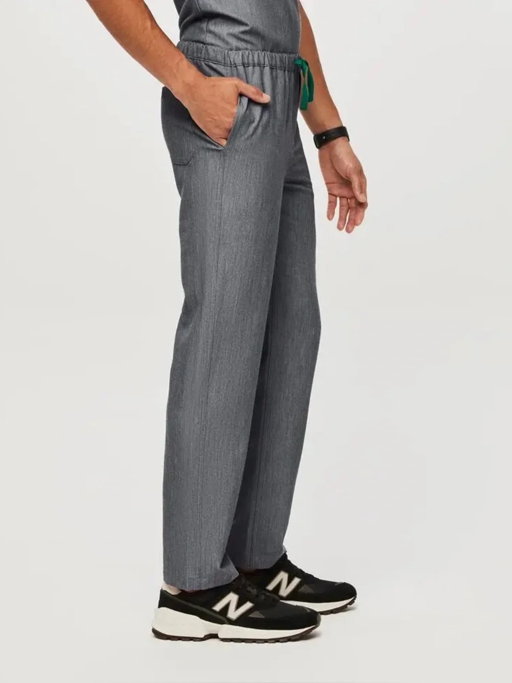 Figs Men’s Pisco Basic Scrub Pants Size Small Color Graphite